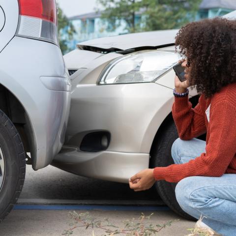 Auto's met schade na botsing